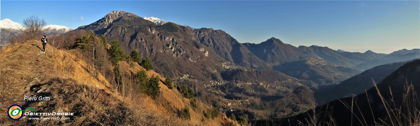 45 Dallo Zucchin proseguiamo per il Monte Gioco con vista su Val Serina e Alben.jpg
